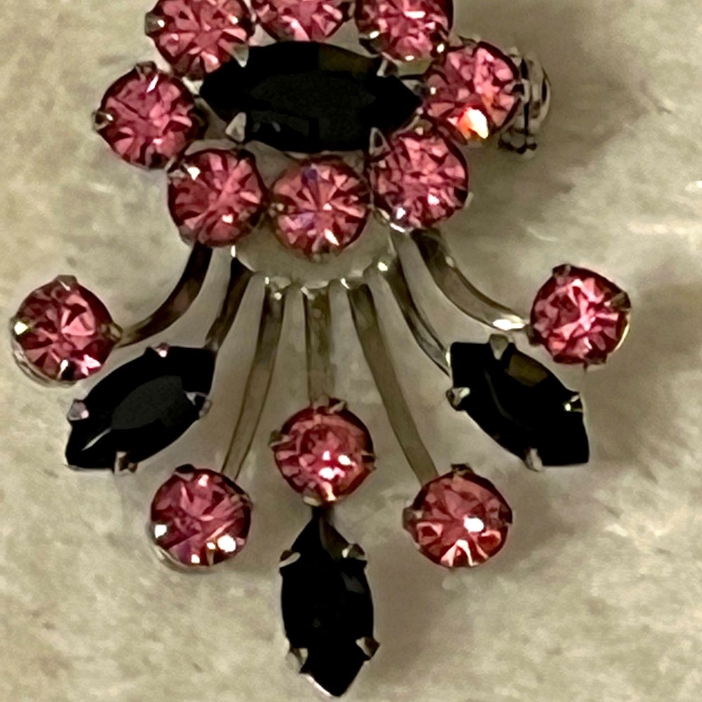 Vintage Costume Silver Pink and Black Prong Set Cast Austrian Crystal Brooche